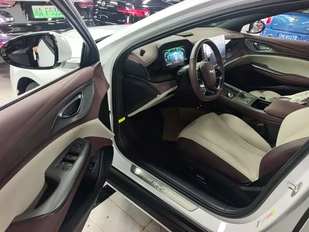 BYD Seal — миниатюра 16