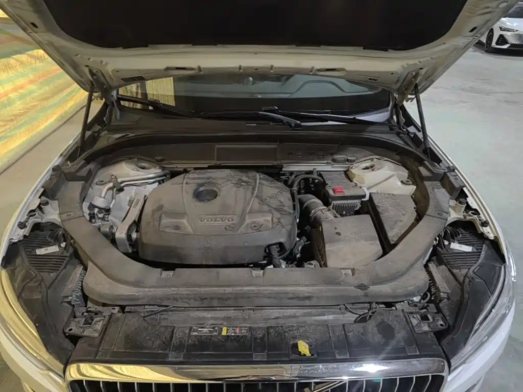 Volvo XC60 — миниатюра 22