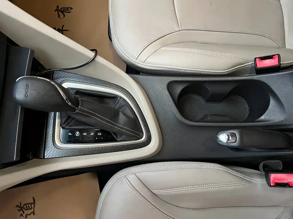 Buick Excelle — миниатюра 13