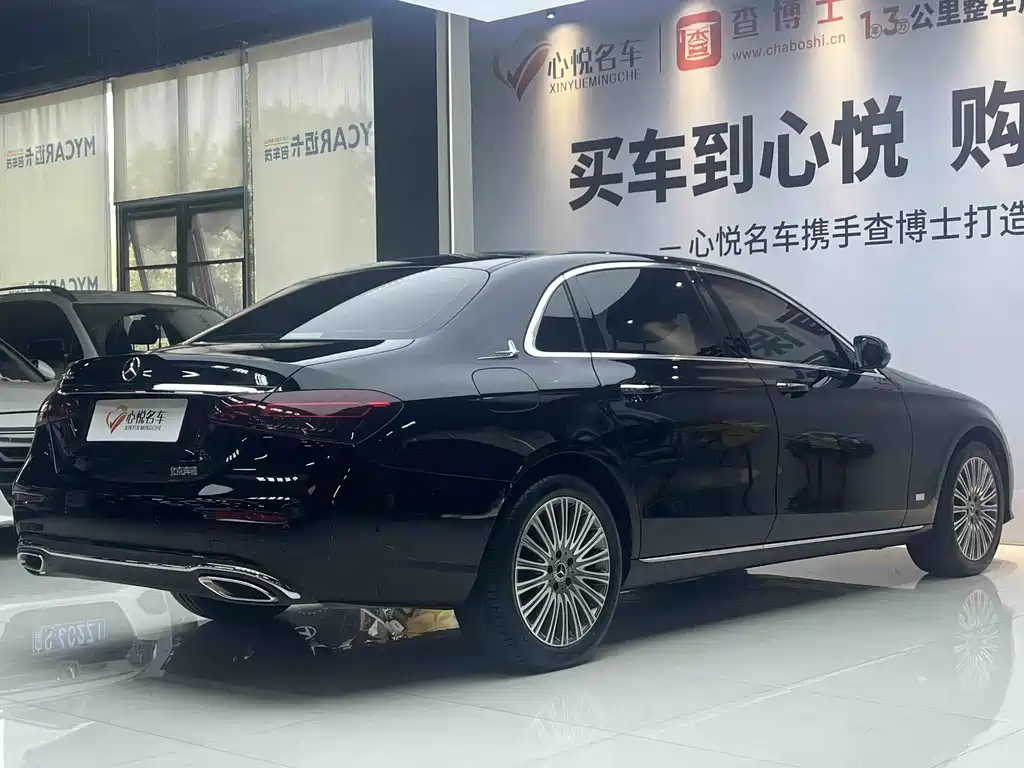 Mercedes-Benz E-Class 2023 — фото 15