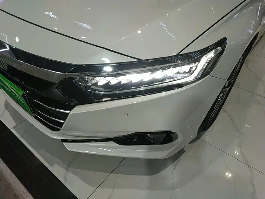 Honda Accord — миниатюра 24