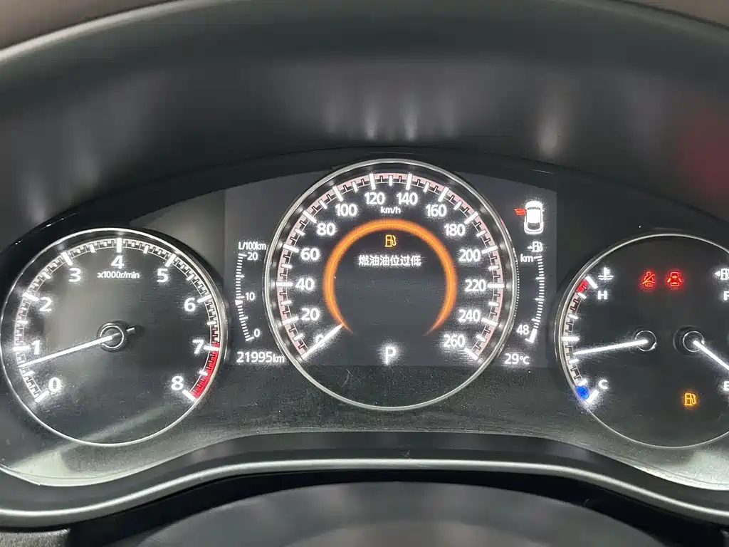 Mazda CX-30 — миниатюра 13