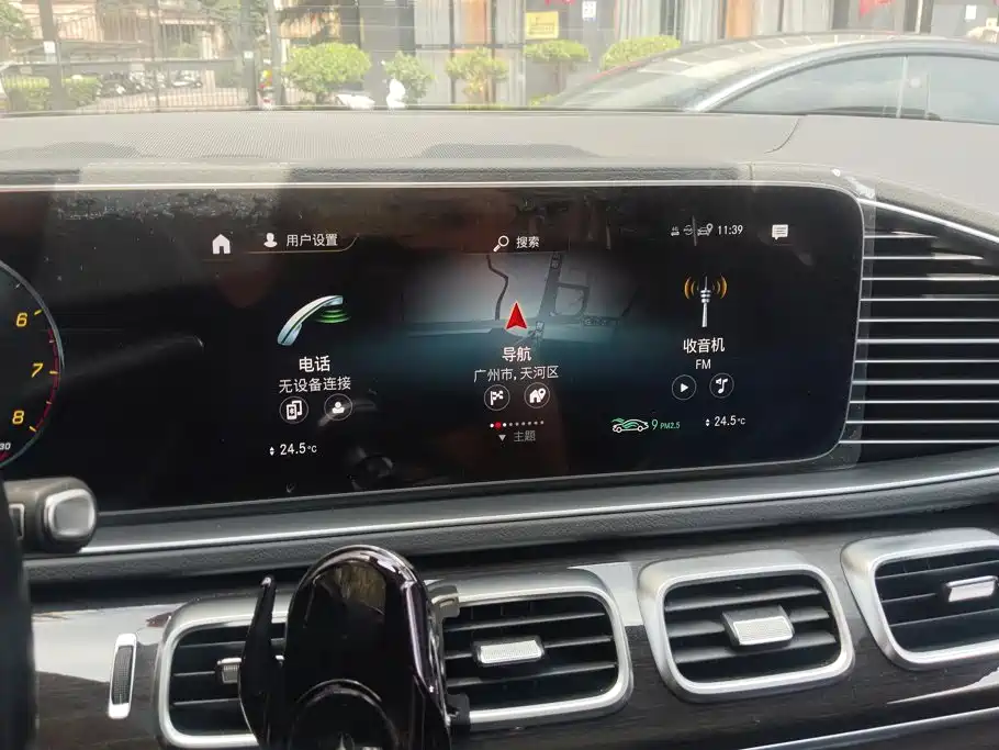 Mercedes-Benz GLE (Import) — миниатюра 13
