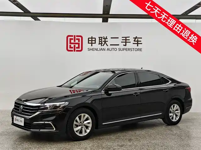 VOLKSWAGEN PASSAT 2021