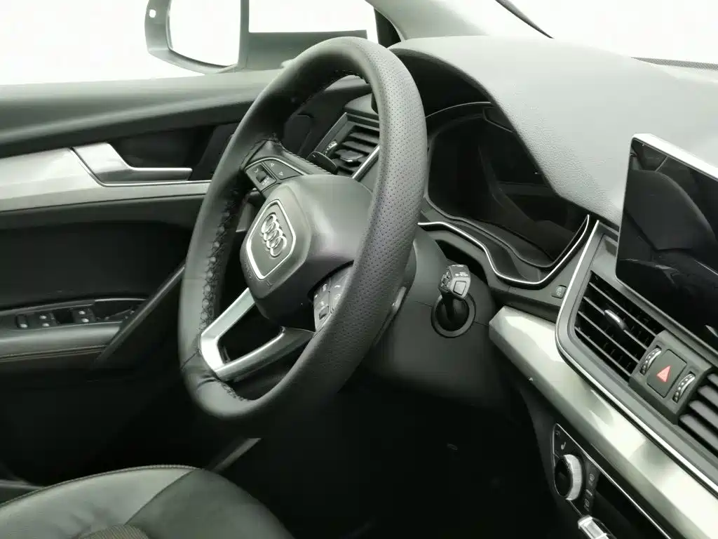 Audi Q5L — миниатюра 22