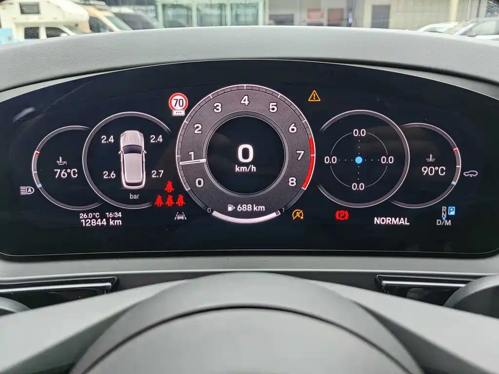Porsche Cayenne — миниатюра 16