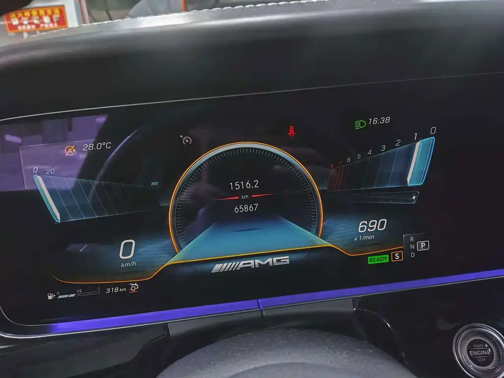 Mercedes-Benz AMG GT — миниатюра 7