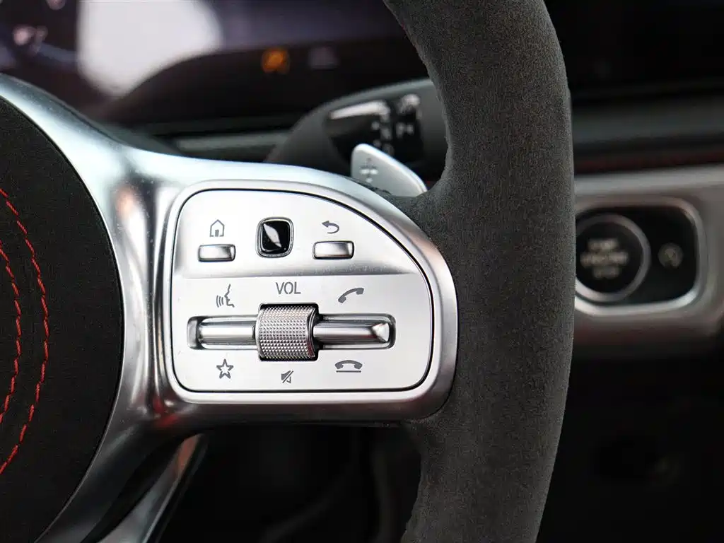 MERCEDES-BENZ G CLASS