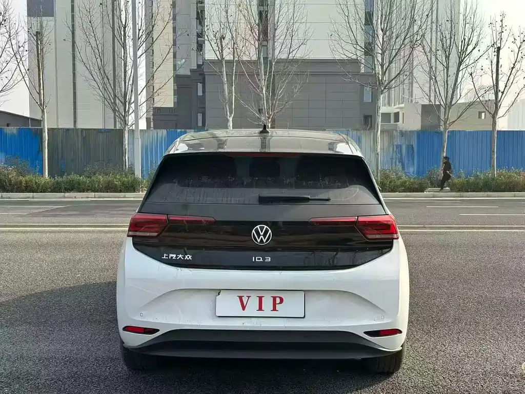 VOLKSWAGEN ID.3