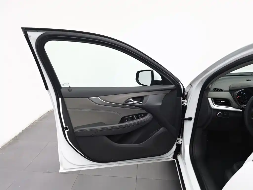 Chevrolet Malibu — миниатюра 8