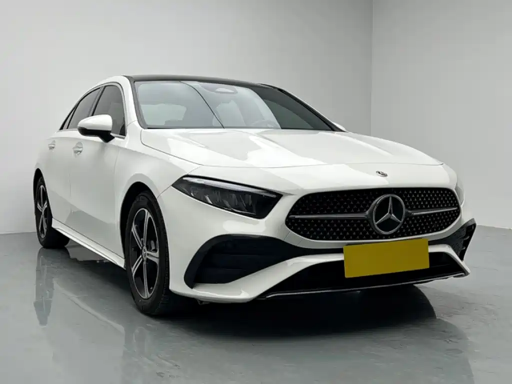 Mercedes-Benz A-Class — миниатюра 3