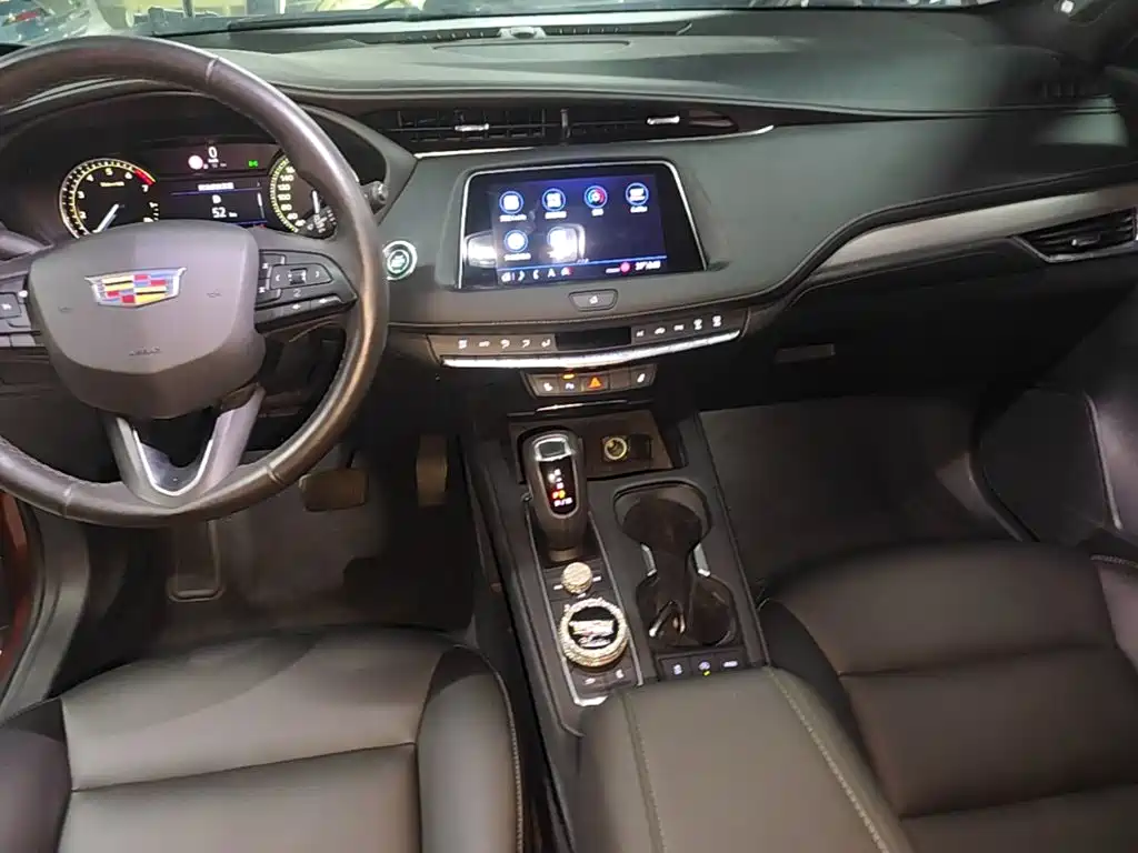 Cadillac XT4 — миниатюра 14