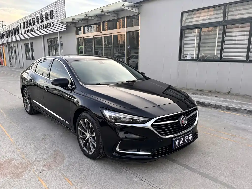 Buick LaCrosse — миниатюра 3