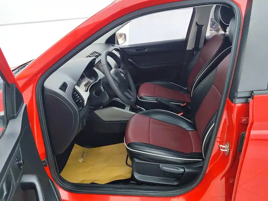 Skoda Fabia — миниатюра 9