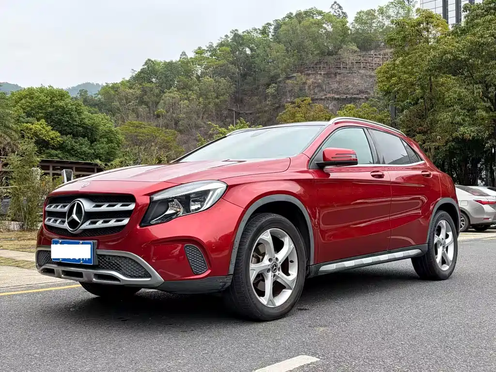 Mercedes-Benz GLA 2018