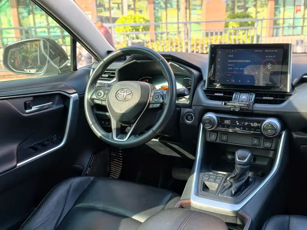 TOYOTA RAV4 RONGFANG