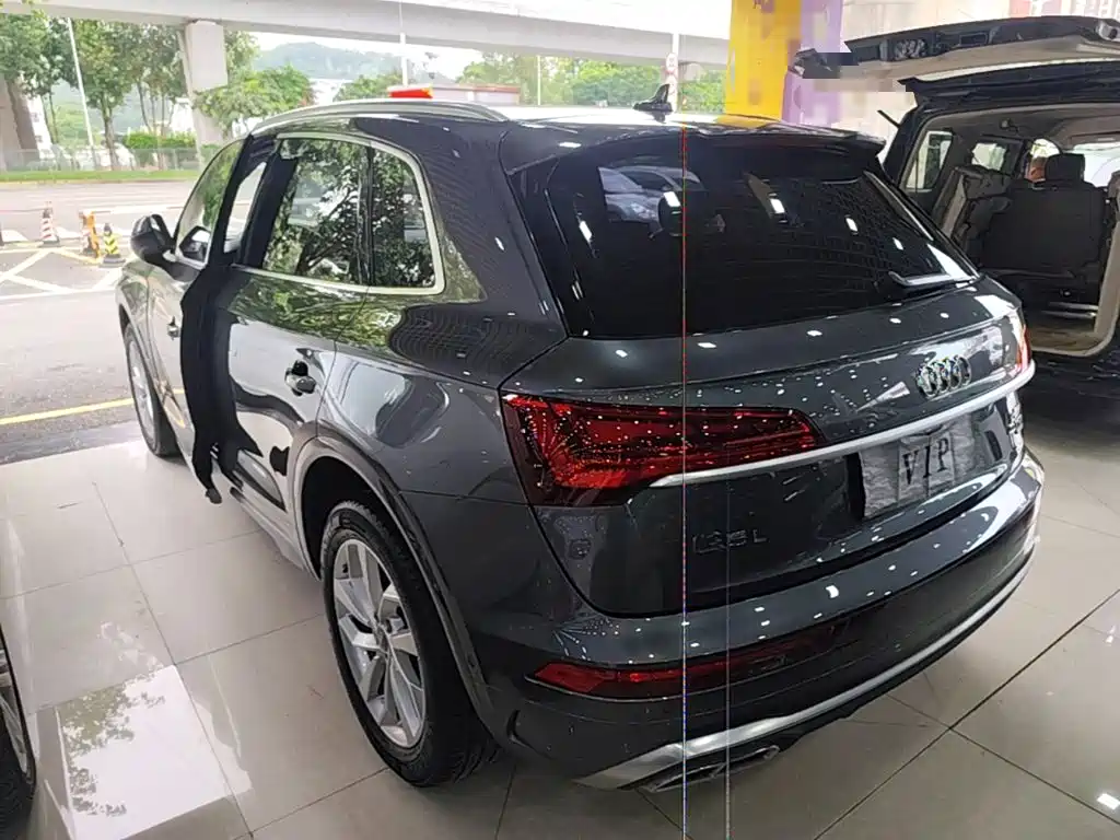 Audi Q5L — миниатюра 5