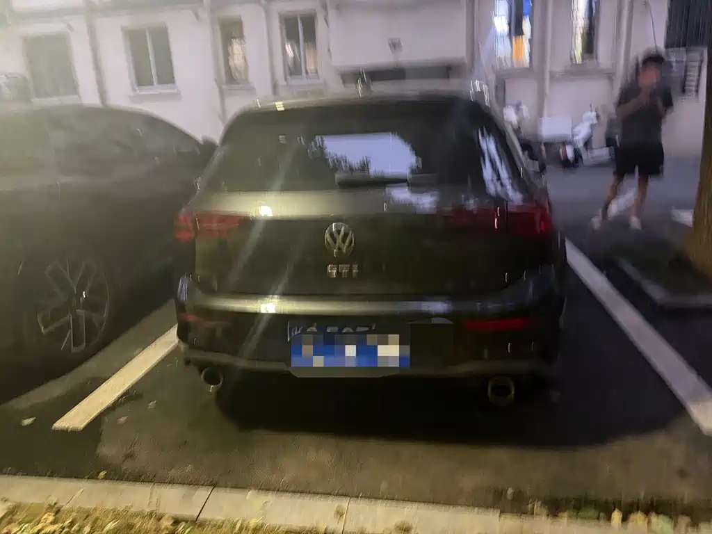 Volkswagen Golf GTI — миниатюра 8