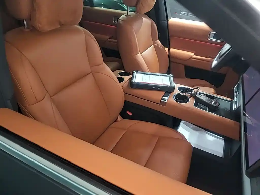 Li Auto Li L8 — миниатюра 25