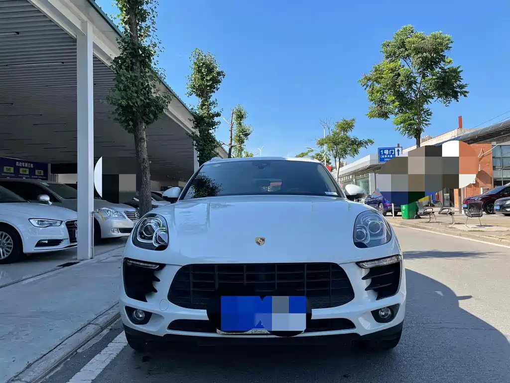 Porsche Macan — миниатюра 2