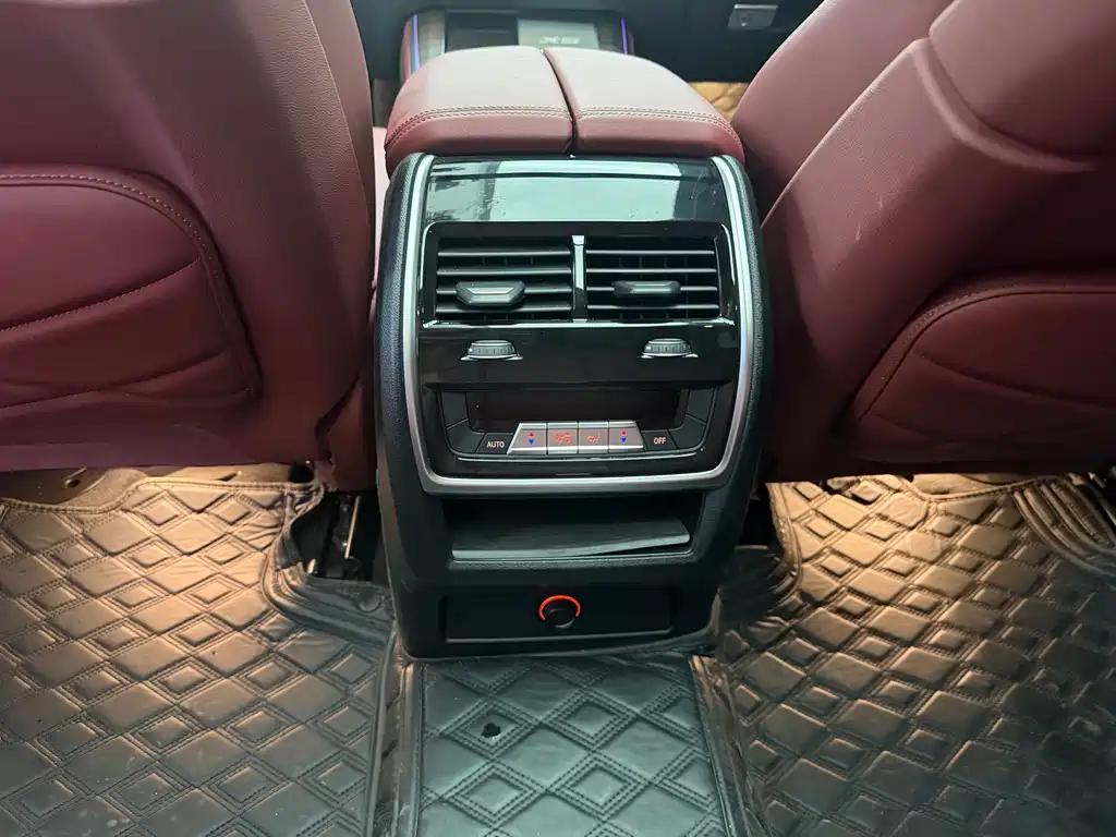 BMW X5 — миниатюра 9