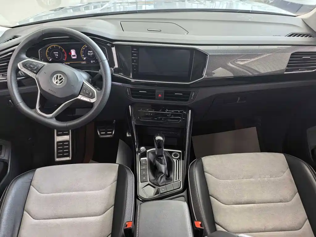 Volkswagen X — миниатюра 9
