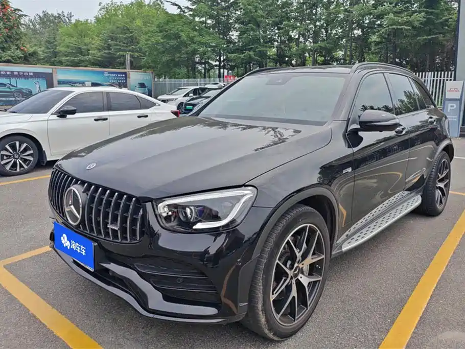 Mercedes-Benz GLC AMG 2022