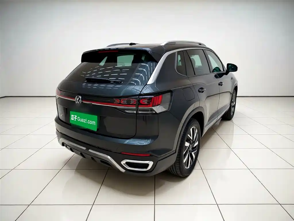 Volkswagen Tayron 2023 330TSI R-Line
