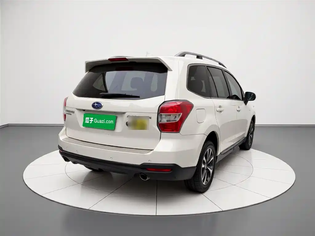 Subaru Forester 2015 2.0i