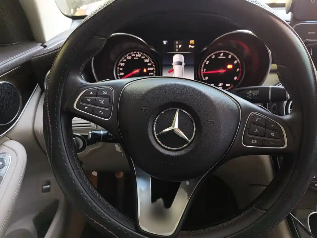 Mercedes-Benz GLC 2018 GLC 260 4MATIC