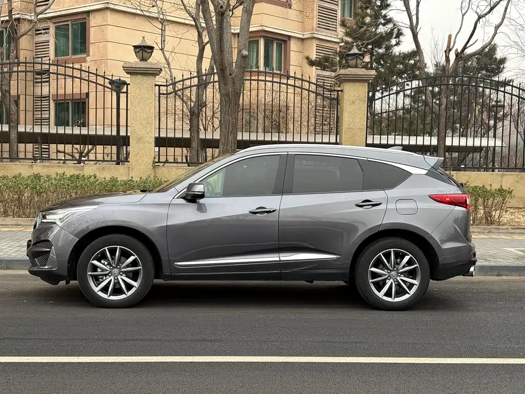 ACURA RDX