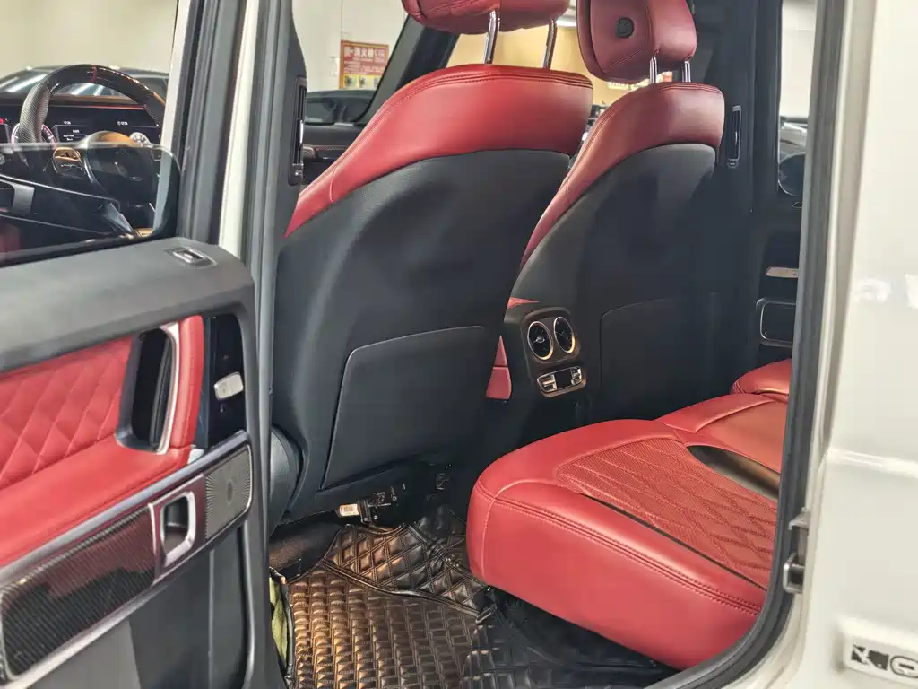 Mercedes-Benz G-Class — миниатюра 7