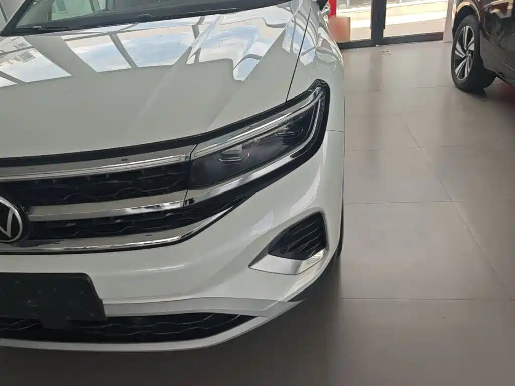 Volkswagen Talagon — миниатюра 24