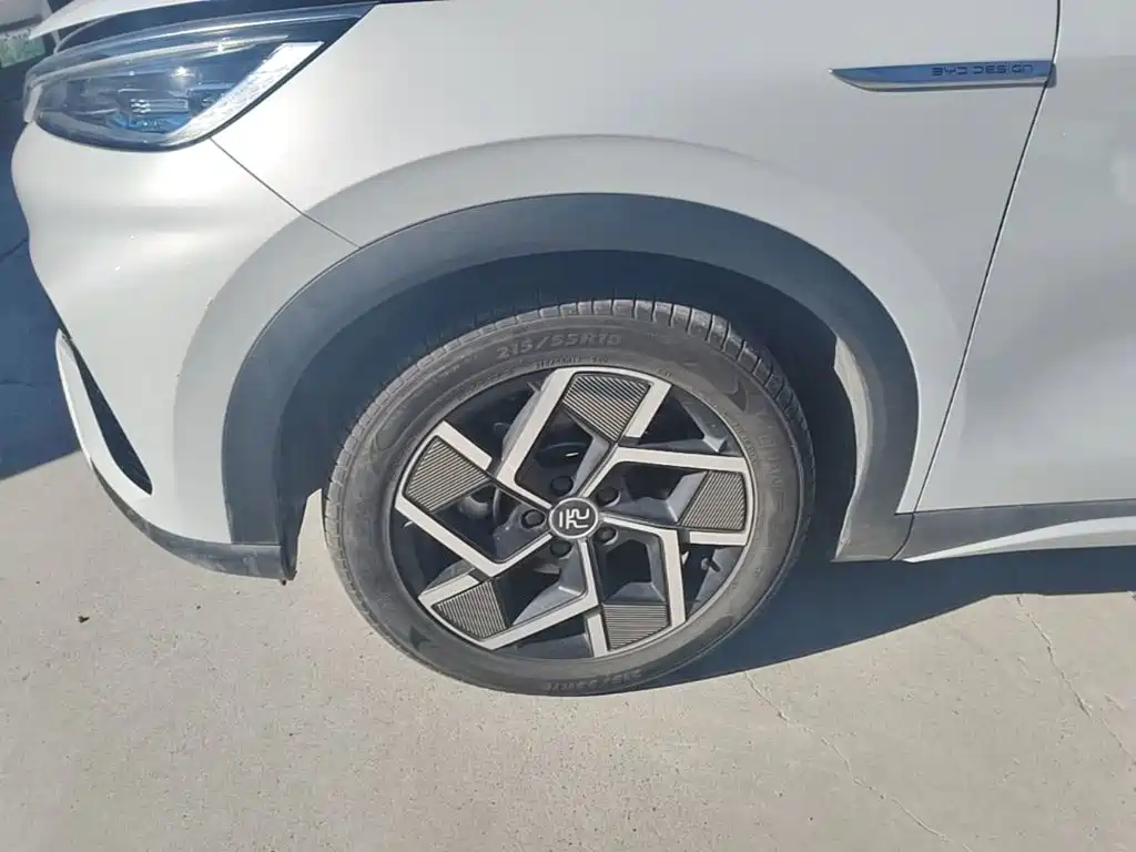 BYD Yuan Plus — миниатюра 23