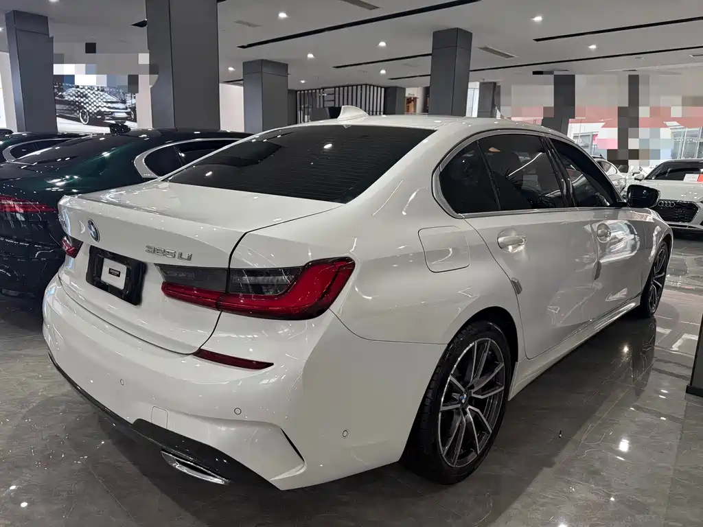 BMW 3 Series — миниатюра 8