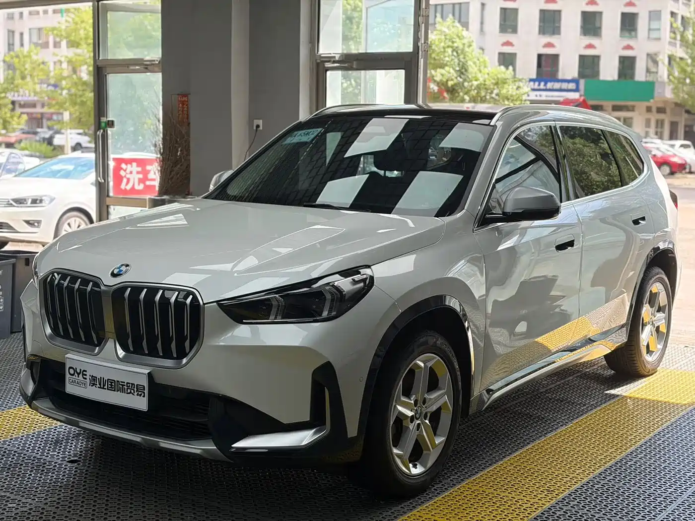 宝马X1 2023款 sDrive20Li X设计套装 2023