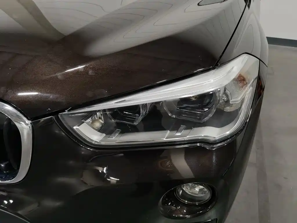 BMW X1 — миниатюра 7