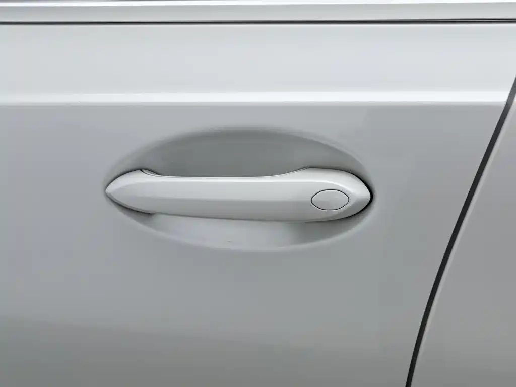 BMW 3 Series — миниатюра 18