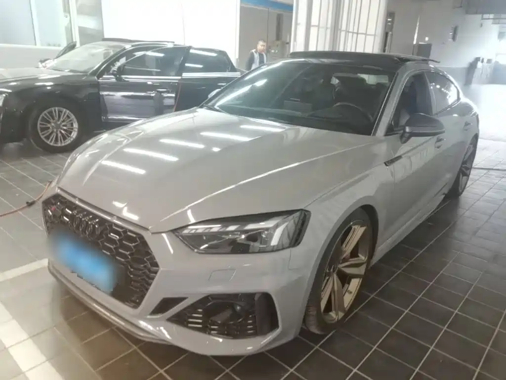 Audi RS 5