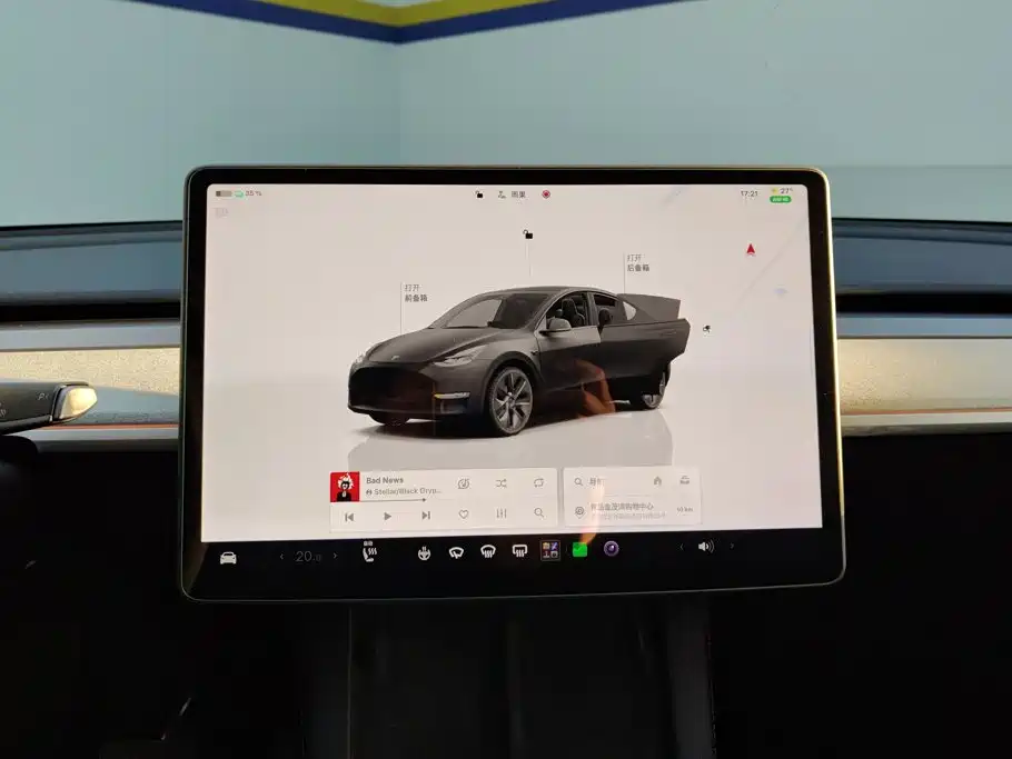 Tesla Model Y — миниатюра 13