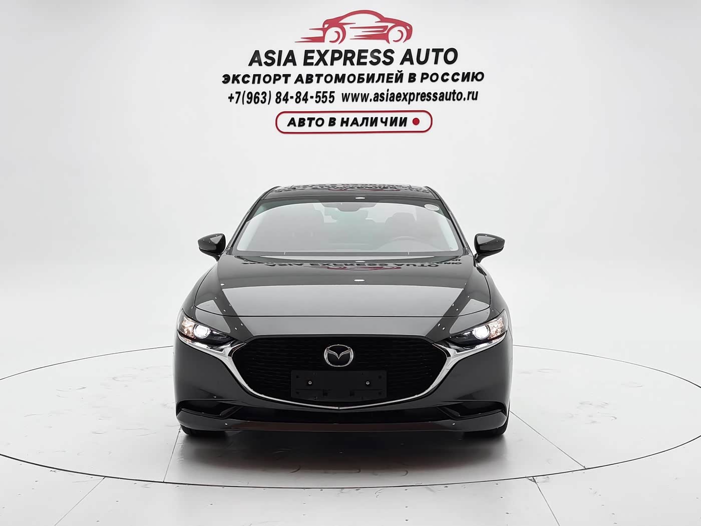 Mazda Mazda3 Axela 2.0 л 2022 г. Серебристо-серый, пробег 46400 км