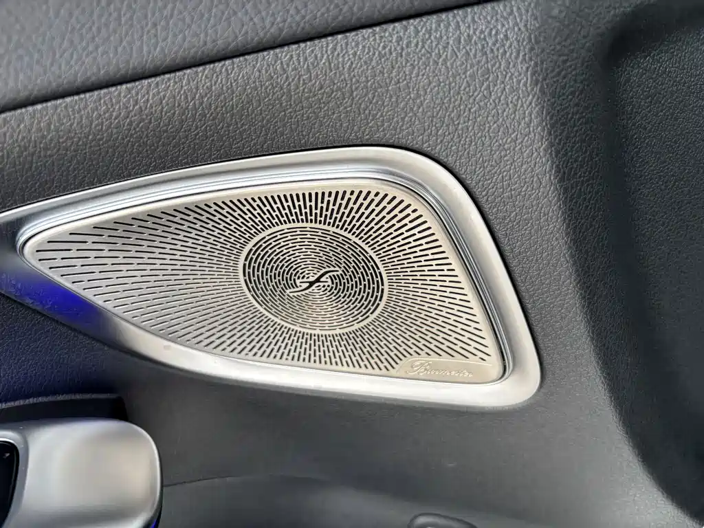 Mercedes-Benz C-Class — миниатюра 10