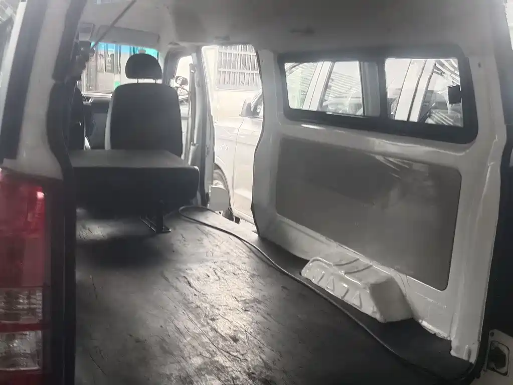 Jinbei Hiace EV — миниатюра 12