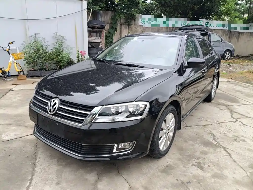 Volkswagen Lavida 2013 Facelift Classic 1.6L Auto Comfort Edition