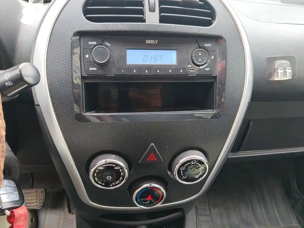 Geely Panda Classic — миниатюра 9