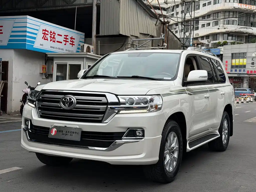 Toyota Land Cruiser 2018