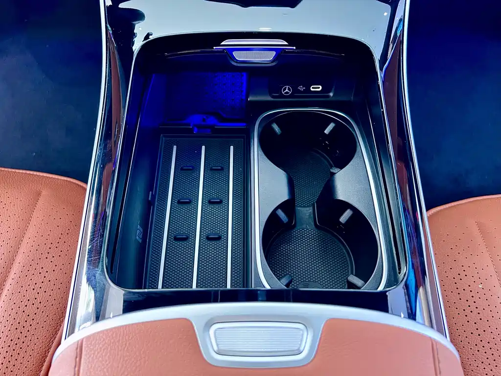 Mercedes-Benz S-Class — миниатюра 17