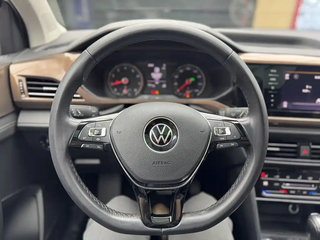 Volkswagen Tharu — миниатюра 13