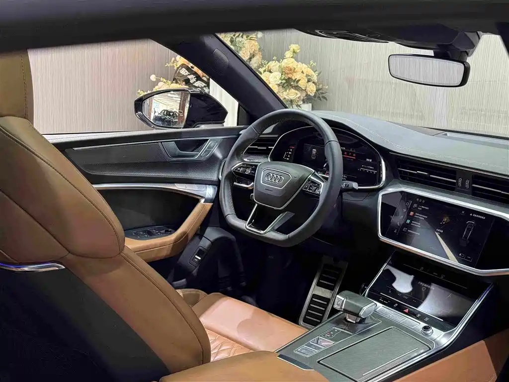 Audi A7L 2022 55 TFSI quattro S-line edition one