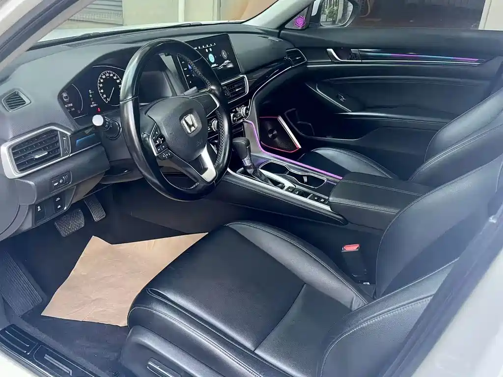 Honda Accord — миниатюра 4
